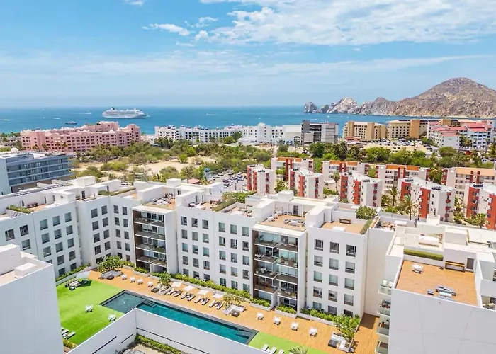 Walk To Medano & Marina Modern 3br * Cabo San Lucas