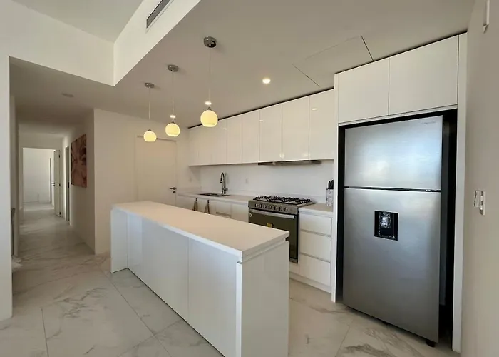 Walk To Medano & Marina Modern 3br *