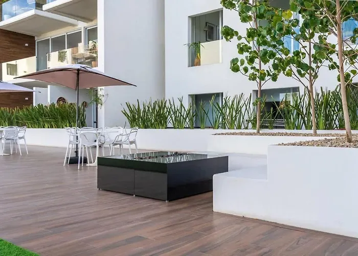 Walk To Medano & Marina Modern 3br * Cabo San Lucas